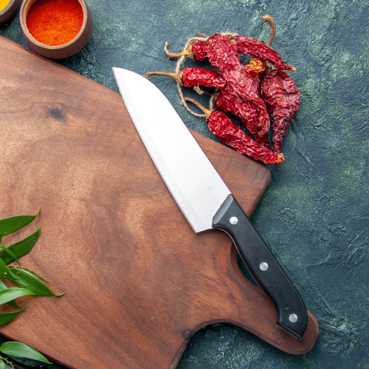 Choosing the Right Knife and Maintenance Methods in the Kitchen